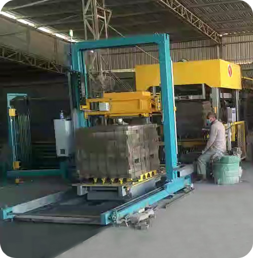 穿箭式免燒磚自動打包機