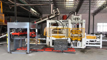 PC磚、透水磚生產現場