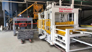 PC磚、透水磚生產現場