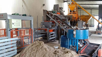 仿石PC透水磚生產現場