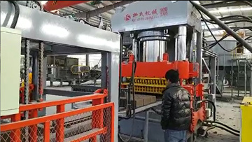 液壓磚機處理固廢、泥巴磚