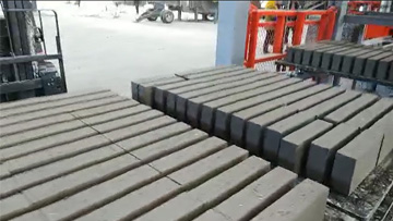 液壓磚機處理固廢、泥巴磚